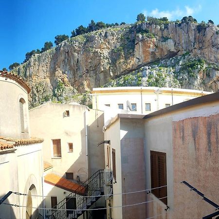 Ferienwohnung Terrazza Caracciolo Cefalù Exterior foto